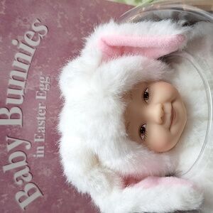 #AFL  Anne Geddes Baby Bunnies in Easter Egg In Original Box.